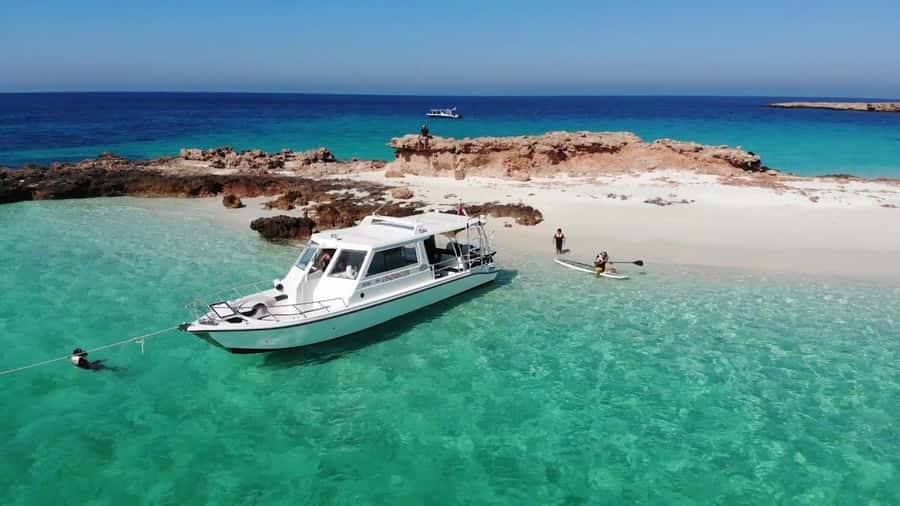 Muscat: Daymaniyat Island Snorkeling with Turtles Tour - Why the Daymaniyat Islands are worth the boat ride