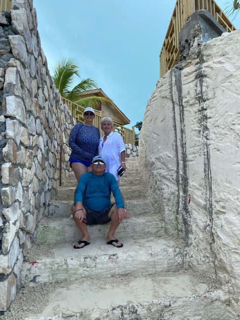 Nassau: Private Island & Snorkeling, Turtles, Drinks, & BBQ - Should you book the Rose Island and turtle tour?