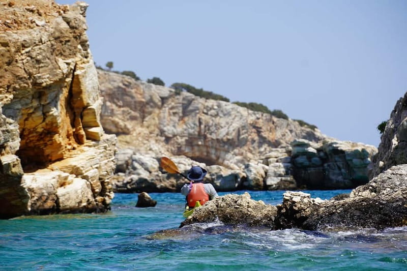 Naxos: Rina Cave Sea Kayak Tour with Snorkeling and Picnic - Picking the right kayak and equipment