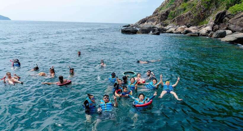 Nha Trang: Coral Reef Snorkeling, Mud Bath & Floating Bar - A busy Nha Trang day with a clear purpose