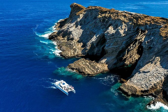 Ni'ihau and Na Pali Coast Snorkel Boat Tour - Leaving Eleele before sunrise