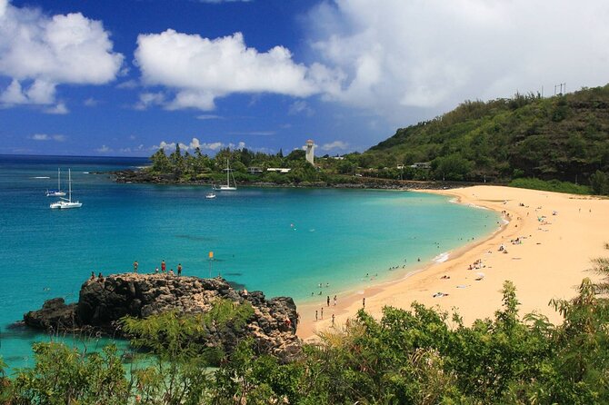 Oahu: Grand Tour Around Island 16 Locations plus Snorkeling - Farms, fruit stands, and the commercial side of the day