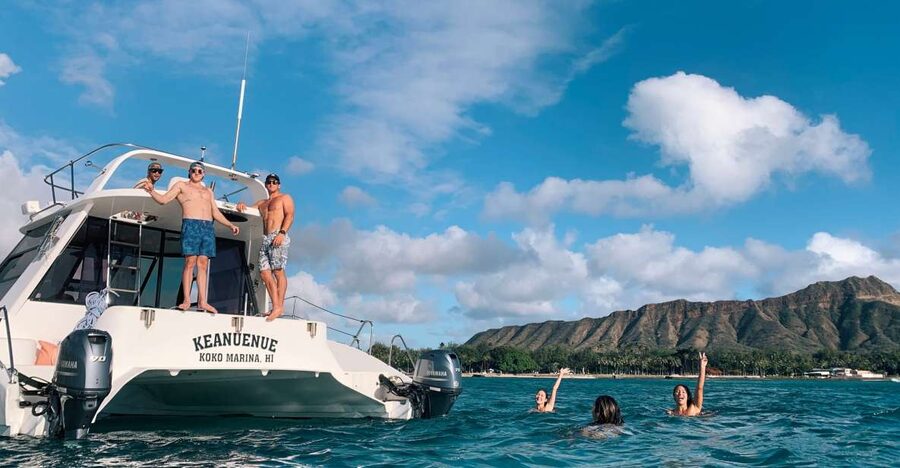 Oahu: Private Turtle Snorkeling with Customizable Itinerary - Diamond Head from the water