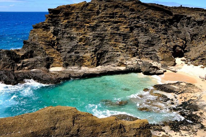 Oahu's Ultimate Tour: Dole, Turtle Snorkel, Pali Lookout & More - Eternity Beach, Halona Blowhole, and Sandy Beach