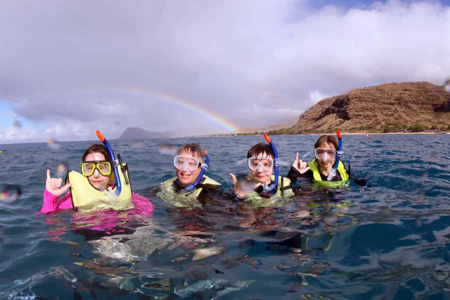 Oahu: Snorkeling & Dolphin Watch Cruise w/ Luau Style Buffet - What the 2.5 to 3.5-hour schedule feels like