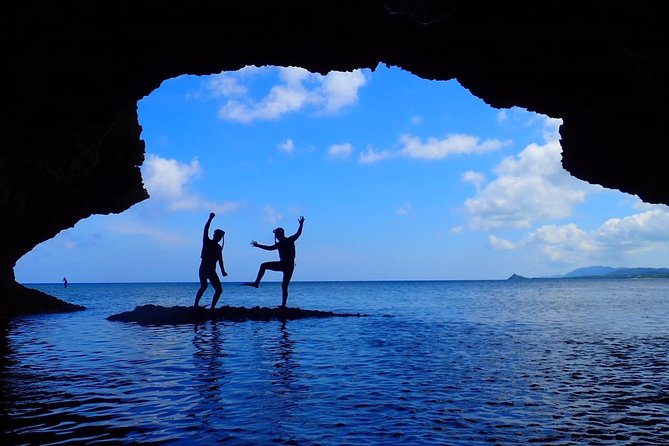 Okinawa Ishigaki Kabira Bay SUP or Canoe and Blue Cave Snorkeling - Is $89.19 a fair price?