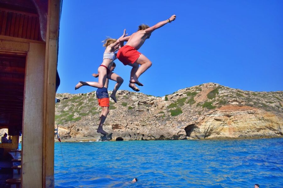 Palma de Mallorca: Palma Bay Boat Tour with Snorkeling - Is $47 a fair price?