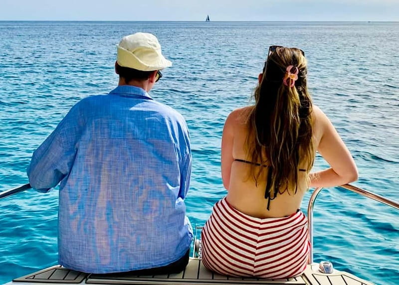 Palma de Mallorca: Private Boat Tour with Snorkel and Paddle - Leaving Club de Mar for the Bay of Palma