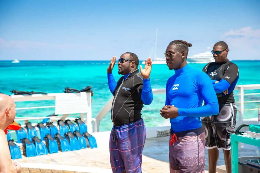 Pearl Island Beach: Full-day Snorkelling with Lunch - Practical Advice for a Smoother Visit