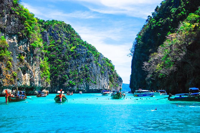 Phi Phi and Khai Islands Snorkeling Tour with Lunch by Speedboat - Guides, group size, and boat comfort