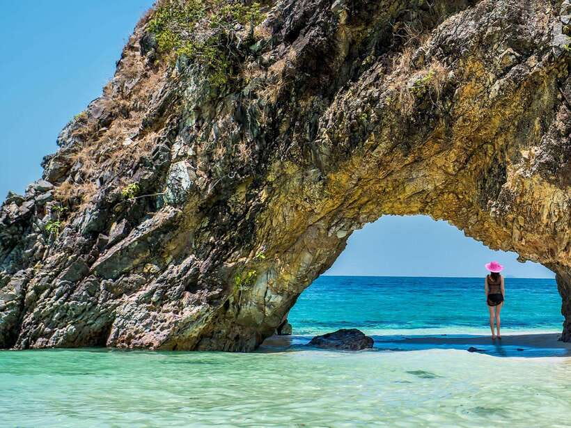 Phuket: 3 Khai Islands Snorkeling Tour - Khai Nui: the briefest and most variable snorkeling