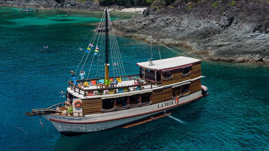 Phuket: Escape the crowds on relaxing boat (Snorkelling) - Starting at Rawai and following Phuket’s west coast