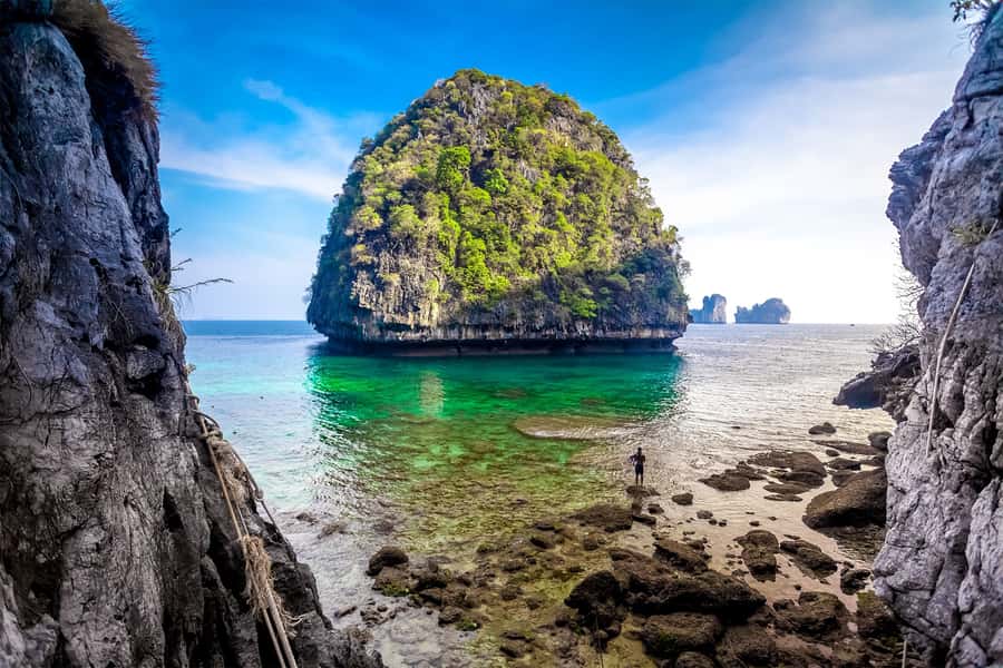 Phuket/Khao Lak: Snorkeling Trip to Phi Phi & Bamboo Islands - Viking Cave is mainly a snorkeling stop