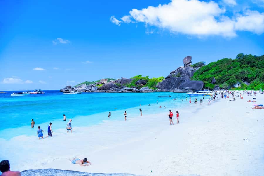 Phuket/Khao Lak: Speedboat Snorkel Tour to Similan Islands - Breakfast Bend at Koh Bangu