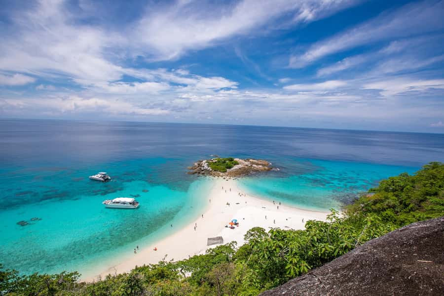 Phuket: Racha Islands Premium Tour with Snorkel & Lunch - Racha Noi and Pirates Beach
