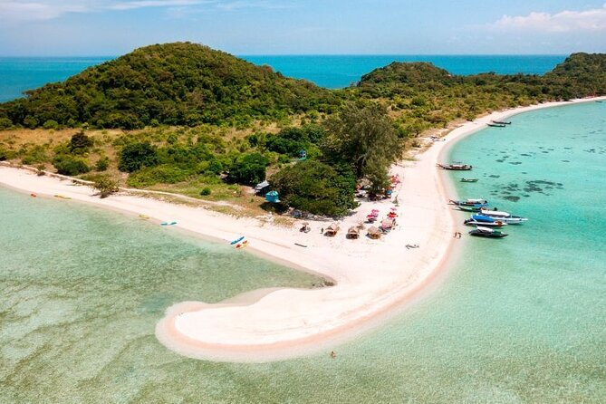 Pig Island Tour by Speedboat with Snorkeling - Speeding across to Koh Madsum
