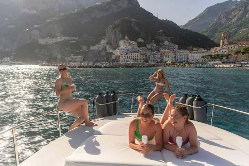 Positano: Boat Adventure, Caves, Beaches, Snorkeling, Amalfi - Amalfi gives you 90 minutes on land