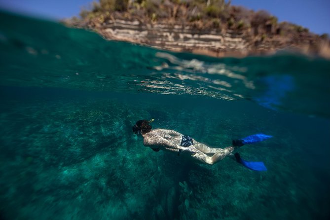 Power 360 Sightseeing and Snorkel Cruise Antigua - The first run across the Atlantic