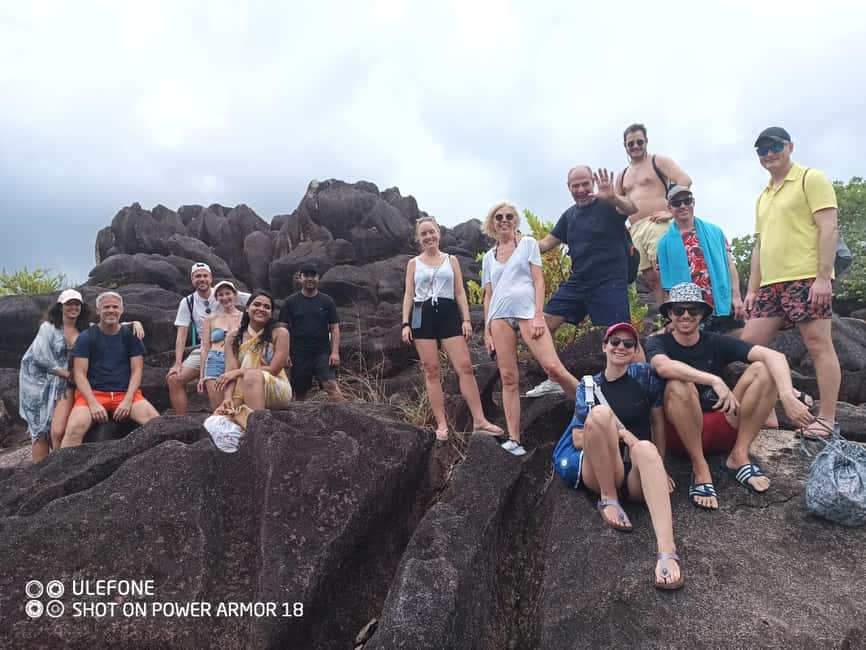 Praslin: Curieuse StPierre Guided Tour, BBQ & 2x Snorkeling - The crew and the pace of the day