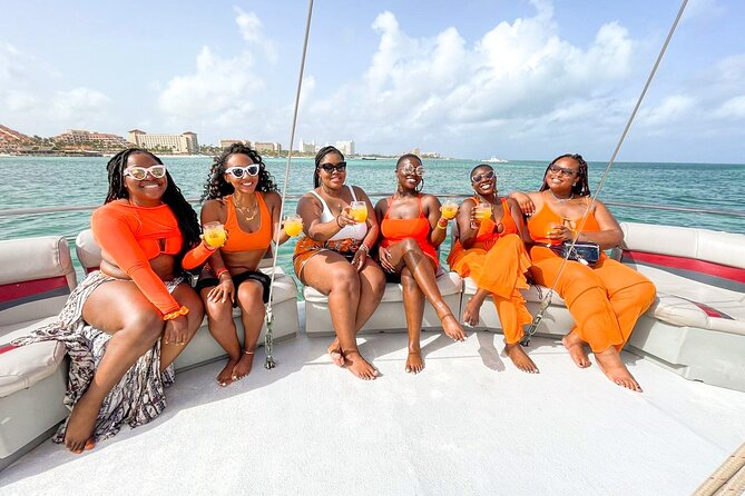 Premium Catamaran Afternoon Sail: Snorkeling and Lunch - The Antilla wreck, Malmok Reef, and an open bar