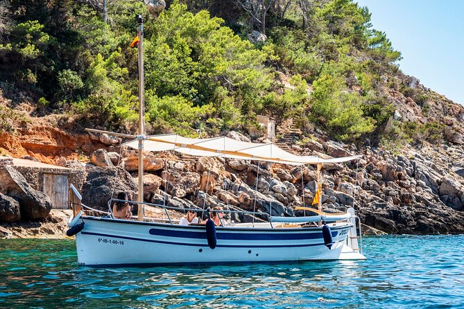 Private 4-hour Mediterranean Boat Tour in Ibiza with Snorkeling - Price and group value at $465.61