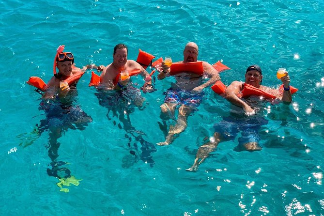 Private Aruba Snorkeling Excursion with Rum Punch - The 26-foot Bayliner ride to Catalina Bay
