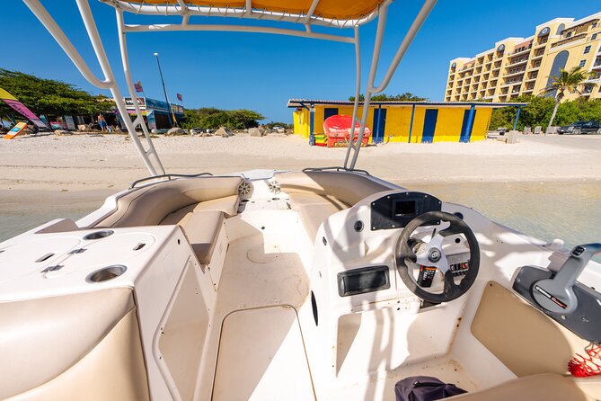 Private Boat & Snorkeling Adventure on Aruba’s Crystal Coast - Life on board between swims