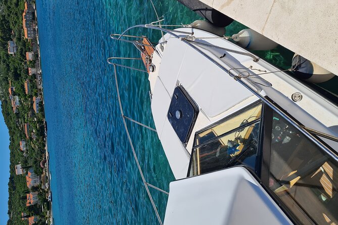 Private boat tour - caves, snorkeling, bays and beaches - Is $263.08 plus €50 fuel a good value?