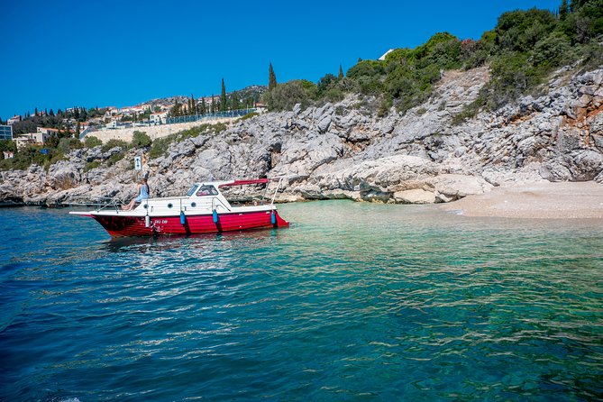 Private boat tour- explore the islands, find hidden caves and try snorkelling - Captains Bruno, Ivan, Lovro, and the human factor