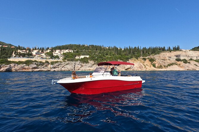Private luxury speedboat tour-Islands, caves, beaches, snorkeling - Why a private boat makes sense around Dubrovnik