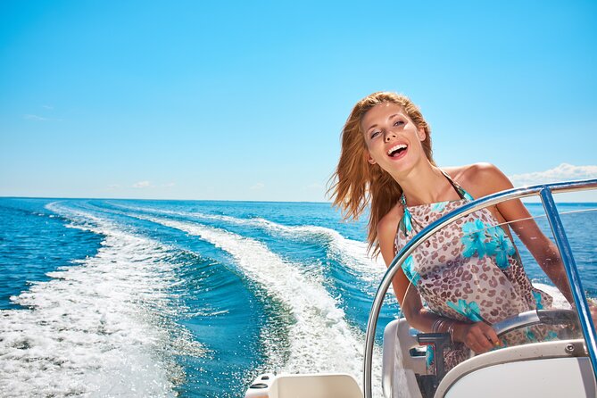 Private Speed Boat Snorkeling with Dolphins Trip - Hurghada - Snorkeling over Red Sea reefs