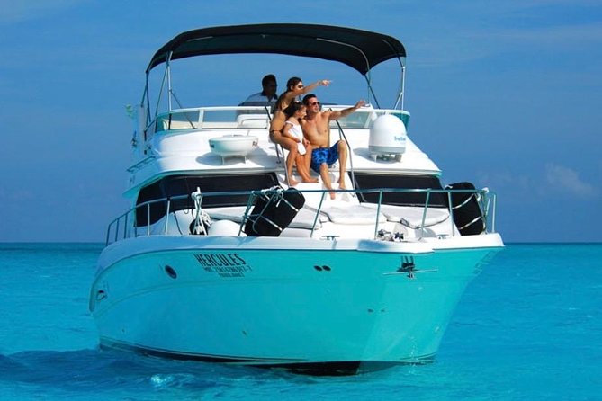 Private Yacht - 46 ft SeaRay Cancun Bay Snorkel 23P4 - What the strongest praise gets right