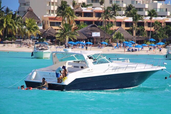 Private Yacht 46ft Sea Ray Snorkel up to 15 pax 23P2 - Boat condition and the importance of confirming your vessel