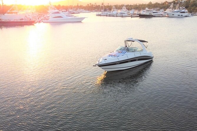 Private yacht charter for cruising & snorkeling in Cabo San Lucas - What the three hours really gives you