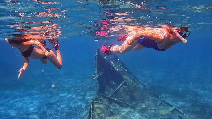 Proti Island: Snorkeling Boat Tour - The second snorkeling site on the morning trip