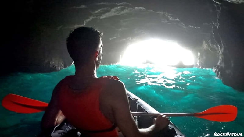 Puerto Mogán: Guided Adventure Kayak Tour in Caves & Snorkel - The wild beach and volcanic reef snorkeling