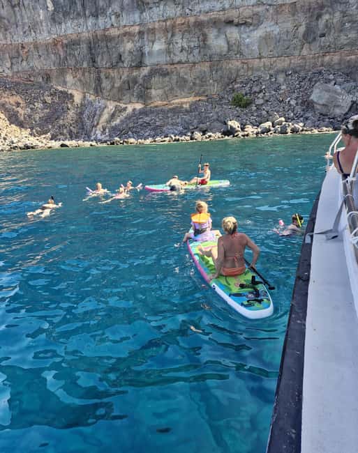 Puerto Rico, Gran Canaria: boat trip, drinks, food, paddle surfing, snorkeling - Tapas, drinks, and the value of lunch afloat
