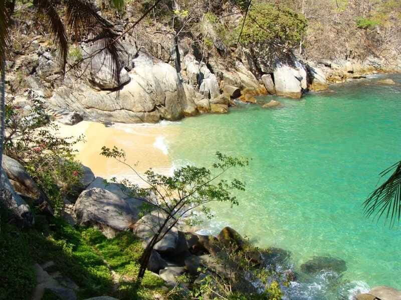 Puerto Vallarta: Los Arcos Snorkel & Beach Private Boat Tour - What the $507 group price really buys