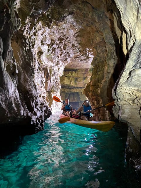 Pula: 3-hrs Kayak, Cliffs & Snorkeling Small Group Adventure - The first lesson: paddling before exploring