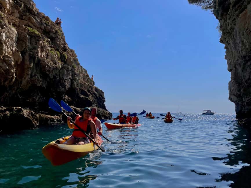 Pula: Cave, Canyon and Island Kayak Tour Snorkel&Explore - Entering Grotta di Quarzo by Kayak