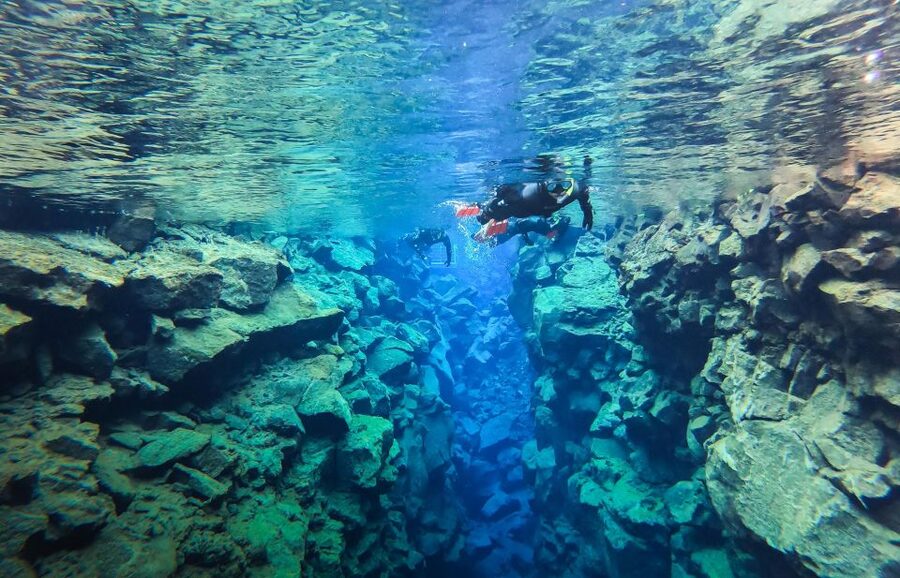 Reykjavík: Silfra Fissure Snorkeling between Two Continents - Forty-five minutes of blue water and rock