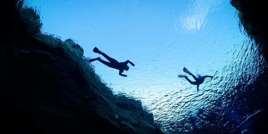 Reykjavik: Silfra Snorkeling & Lava Tunnel Adventure Combo - The long pause between cave and water