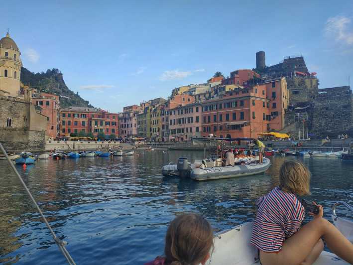 Riomaggiore: Cinque Terre Daytime Cruise with Snorkeling - A closer look at the five villages
