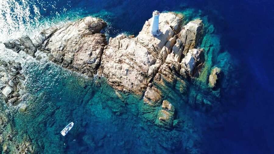 Rubber dinghy tour and snorkeling in Caprera - Leaving Cannigione at 3:00 p.m.