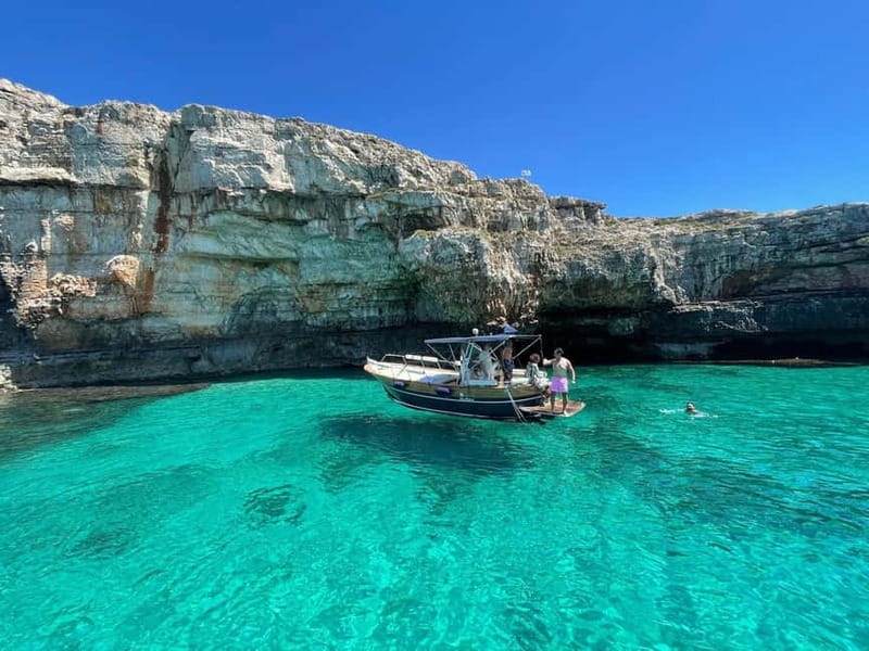Santa Maria di Leuca : Tour in barca ,grotte e snorkeling - Small groups make the boat ride calmer
