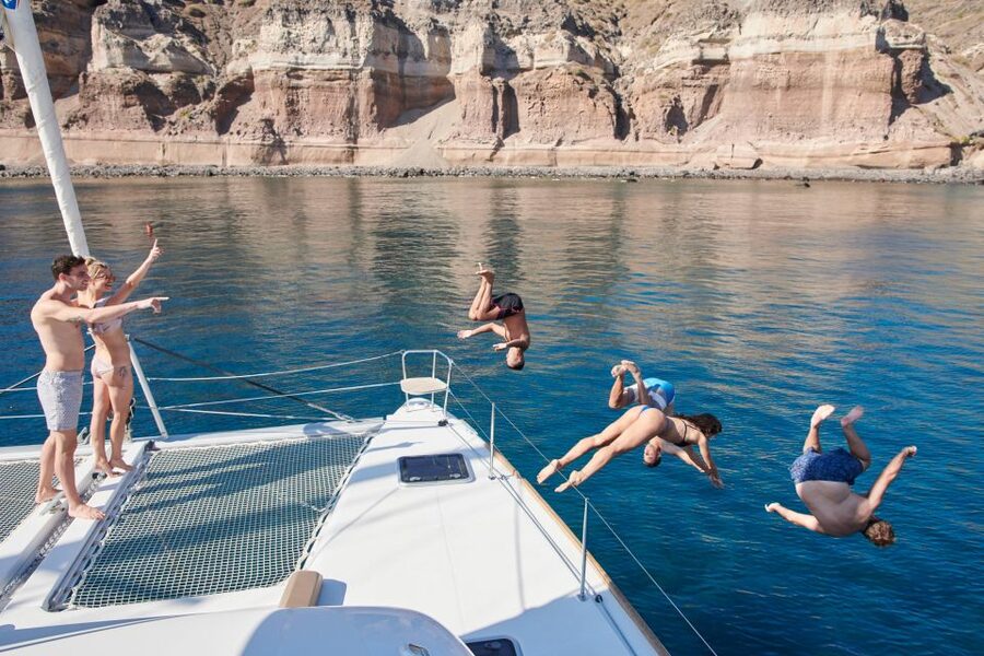 Santorini Gold Catamaran Cruise with Snorkel, BBQ & Open Bar - Why this cruise works so well in Santorini