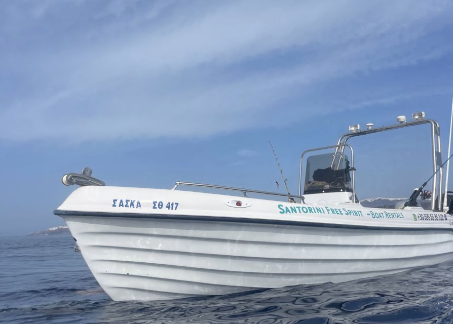 Santorini: License-Free Boat Rental with Snorkeling Gear - Learning to drive a license-free boat