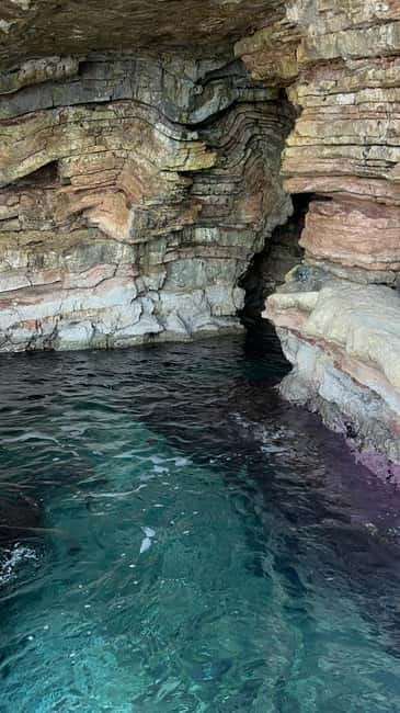 Saranda:Boat Tour to Kroreza with snorkelling,&umbrellas - The crew and the feel of the day