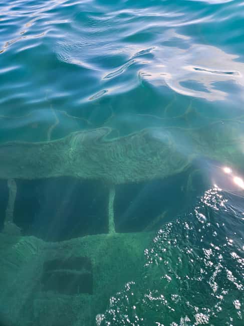 Sarandë: Boat Tour to Kroreza with Snorkel and free Umbrella - Kroreza gives you three hours to slow down