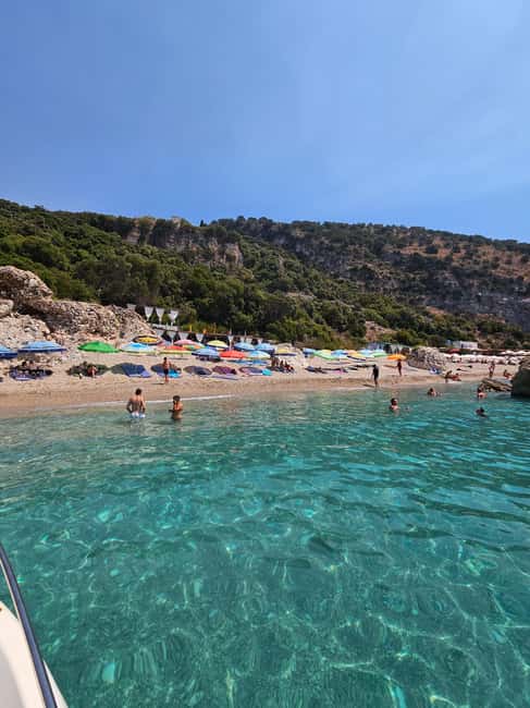 Sarandë: Boat Tour to Kroreza with Snorkel and free Umbrella - What the guides add to the day